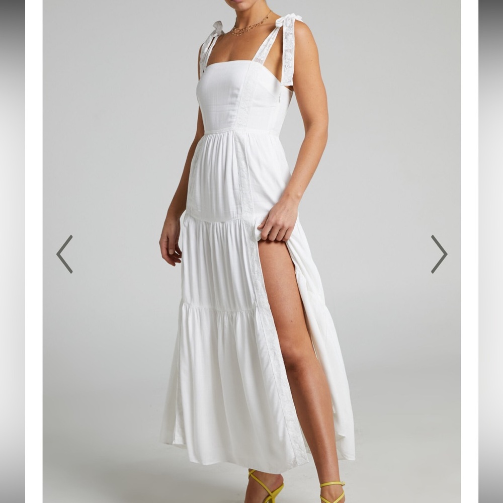 AFTERNOON STROLL SPLIT MAXI DRESS IN WHITE